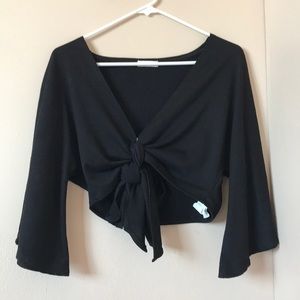 Black cropped knot top